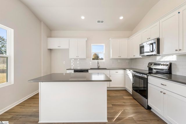 5006 Burke Meadows Run, Chesnee, SC 29323