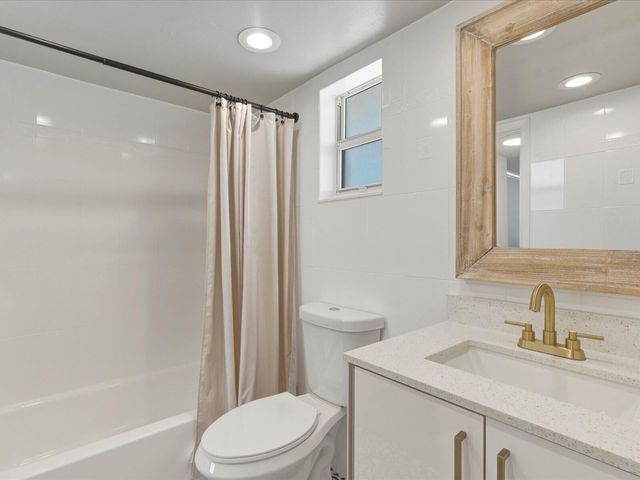 1893 S Ocean Drive 503, Hallandale Beach, FL 33009