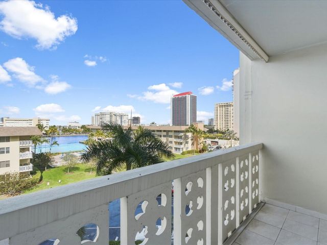 1893 S Ocean Drive 503, Hallandale Beach, FL 33009