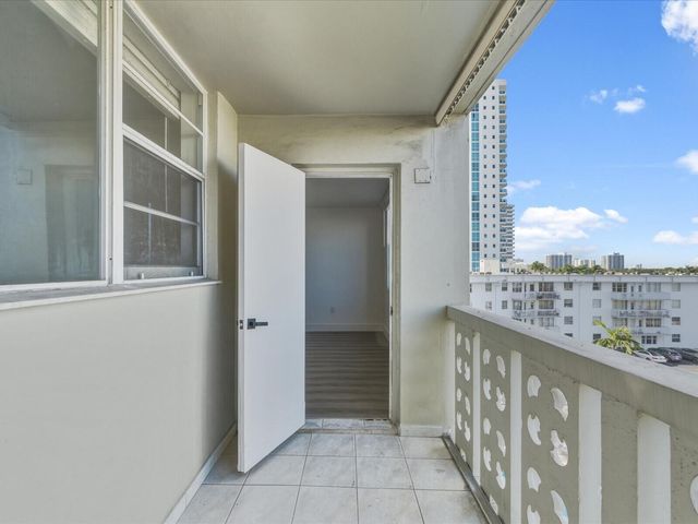 1893 S Ocean Drive 503, Hallandale Beach, FL 33009