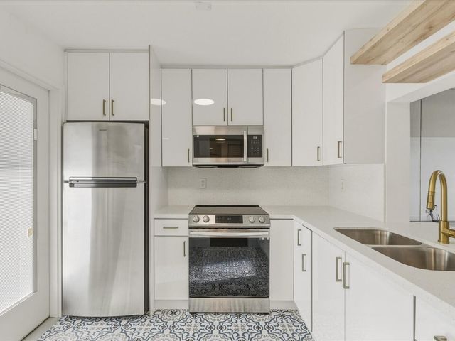 1893 S Ocean Drive 503, Hallandale Beach, FL 33009