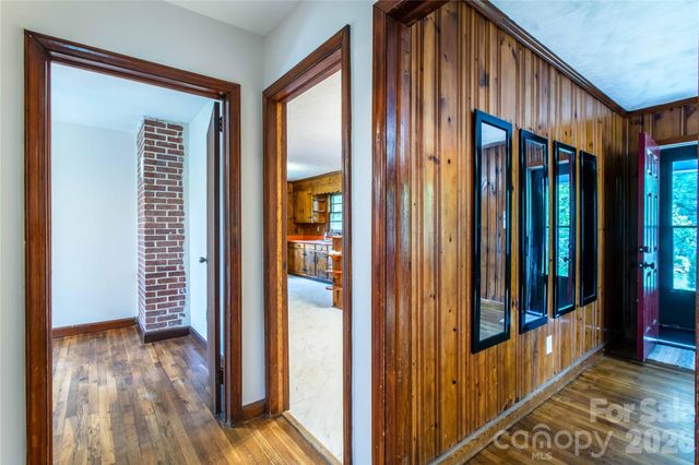 875 Mills Gap Road, Fletcher, NC 28732