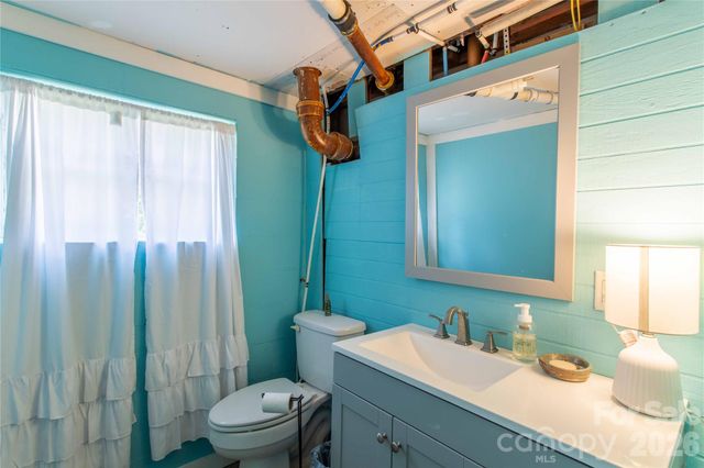 875 Mills Gap Road, Fletcher, NC 28732