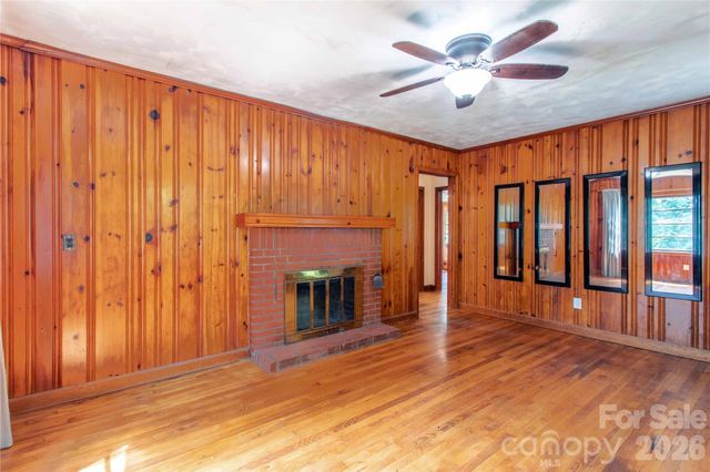 875 Mills Gap Road, Fletcher, NC 28732