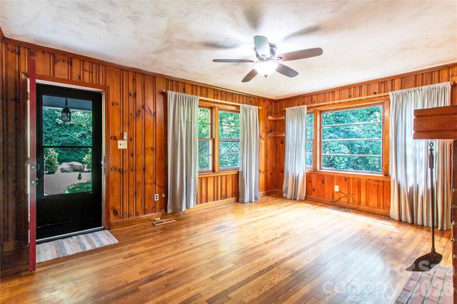 875 Mills Gap Road, Fletcher, NC 28732