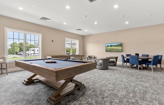 5 Peters Farm Way 305, Westborough, MA 01581