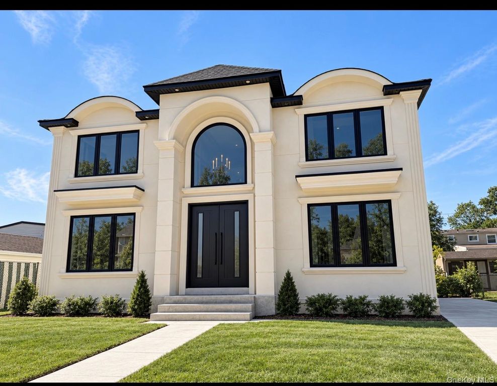 1927 Franklin Road, Valley Stream, NY 11580 — exterior