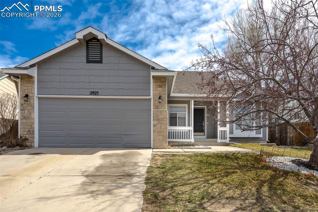 2925 Mule Shoe Drive, Colorado Springs, CO 80922 — exterior