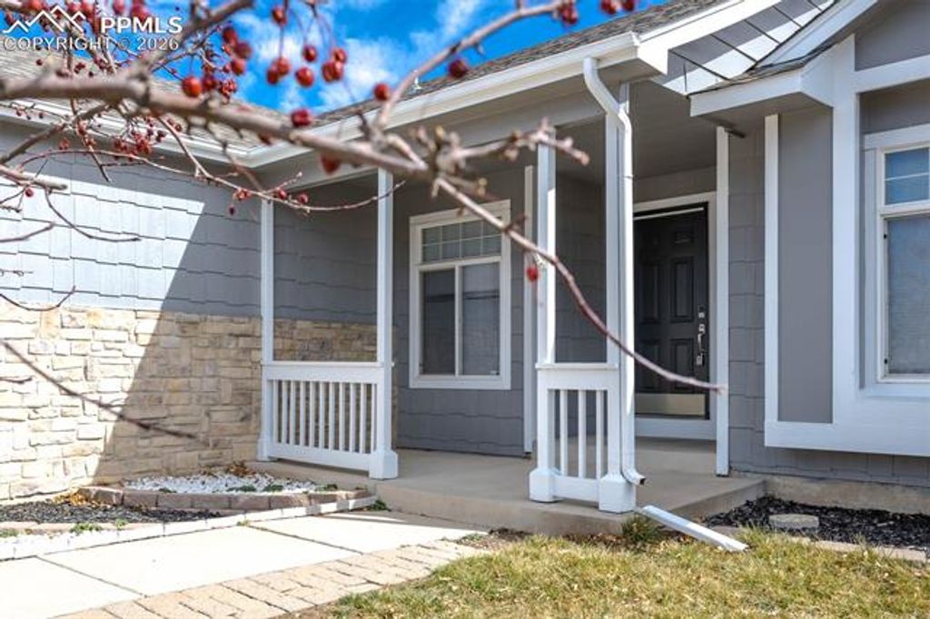 2925 Mule Shoe Drive, Colorado Springs, CO 80922 — photo 2