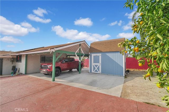 13441 Fenton Avenue, Sylmar, CA 91342