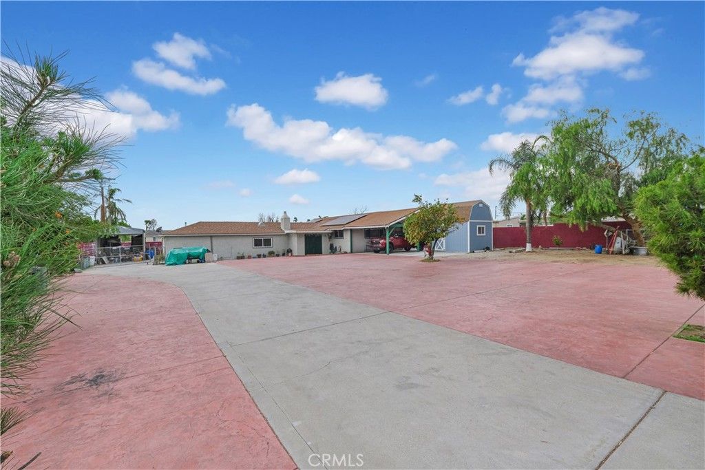 13441 Fenton Avenue, Sylmar, CA 91342