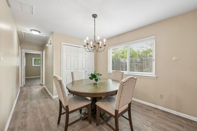 11410 Overbrook Lane, Houston, TX 77077