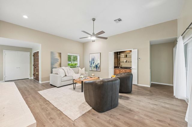 11410 Overbrook Lane, Houston, TX 77077
