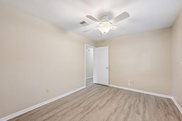 11410 Overbrook Lane, Houston, TX 77077
