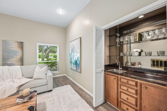 11410 Overbrook Lane, Houston, TX 77077