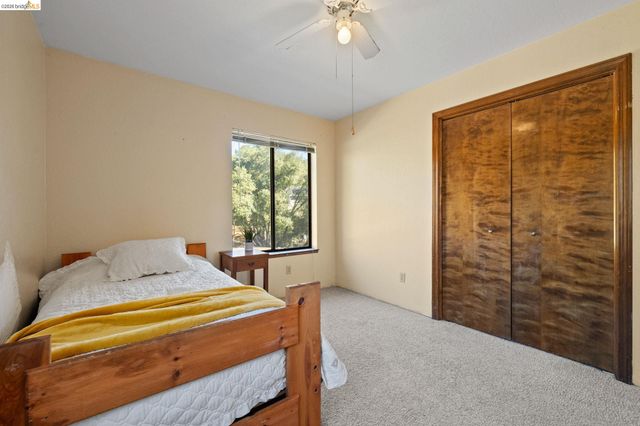 17347 Valley Oak Dr, Sonora, CA 95370