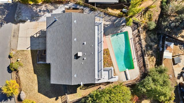 17347 Valley Oak Dr, Sonora, CA 95370