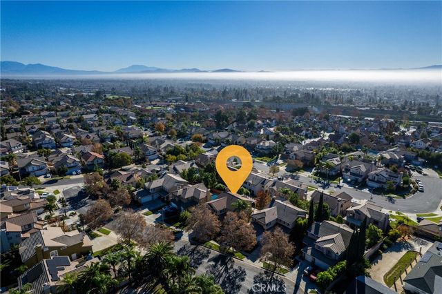 9749 Orange, Rancho Cucamonga, CA 91737