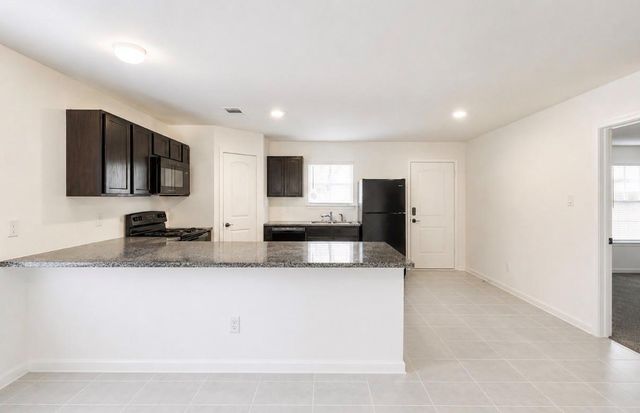 112 Indian Creek Circle, Willis, TX 77378