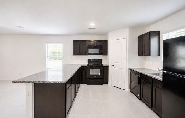112 Indian Creek Circle, Willis, TX 77378