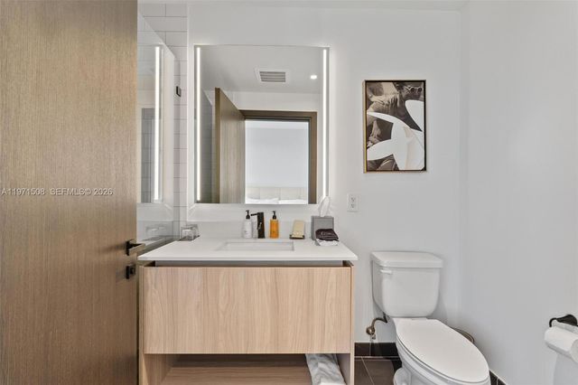 398 NE 5th St 3218, Miami, FL 33132