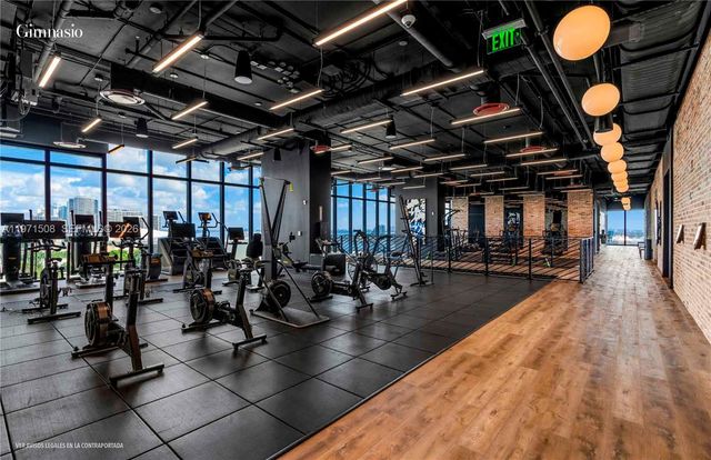 398 NE 5th St 3218, Miami, FL 33132