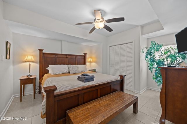 1720 N New River Drive, Surf City, NC 28445