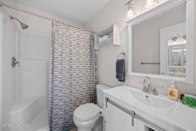 1720 N New River Drive, Surf City, NC 28445