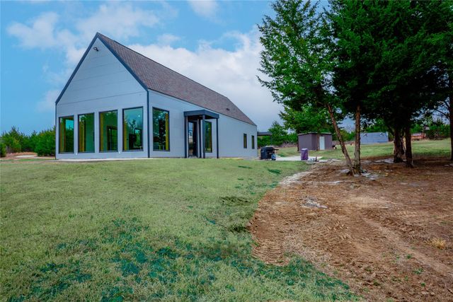 511 County Road 4264, Leonard, TX 75452