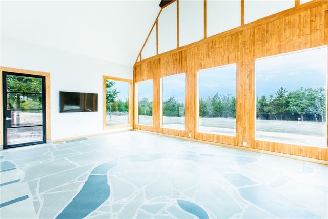 511 County Road 4264, Leonard, TX 75452