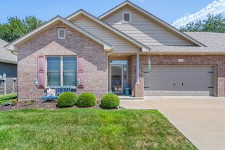4146 JUNIPER PL, Columbia, MO 65201