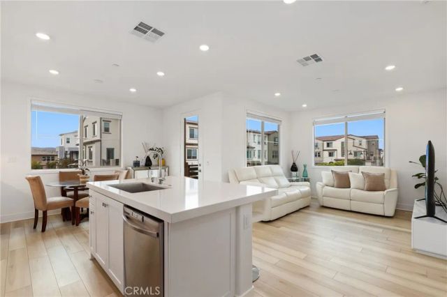 510 Bluegrass Way, Rancho Mission Viejo, CA 92694