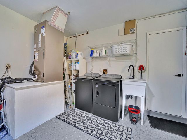 3204 Robbins Road, Pompano Beach, FL 33062