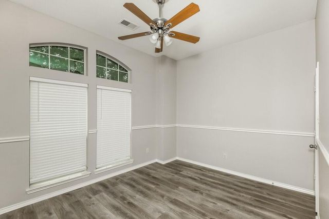 15802 Magnolia Shores Lane, Houston, TX 77044