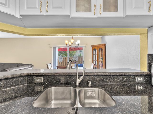 8991 NW 53rd Street, Sunrise, FL 33351