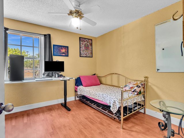 8991 NW 53rd Street, Sunrise, FL 33351