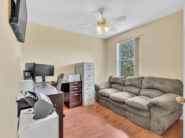 8991 NW 53rd Street, Sunrise, FL 33351
