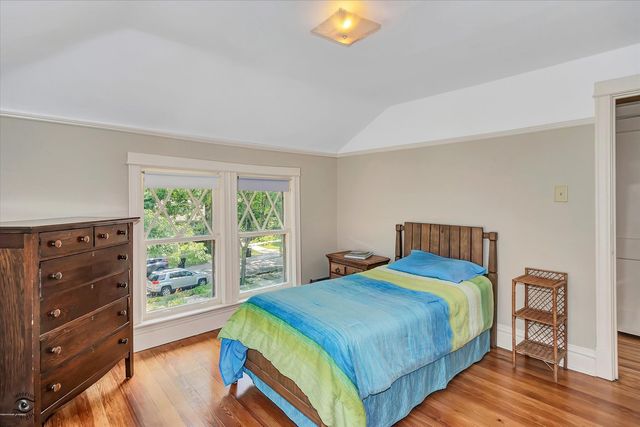 10446 S Prospect Avenue, Chicago, IL 60643