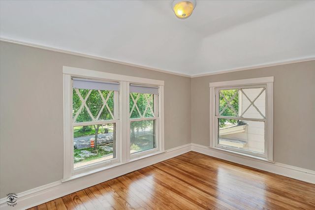 10446 S Prospect Avenue, Chicago, IL 60643