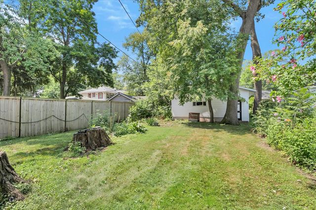 10446 S Prospect Avenue, Chicago, IL 60643