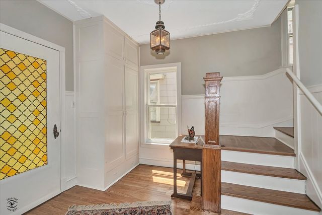 10446 S Prospect Avenue, Chicago, IL 60643