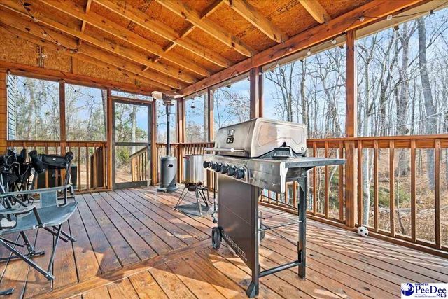 3048 Wild Turkey Drive, Effingham, SC 29541