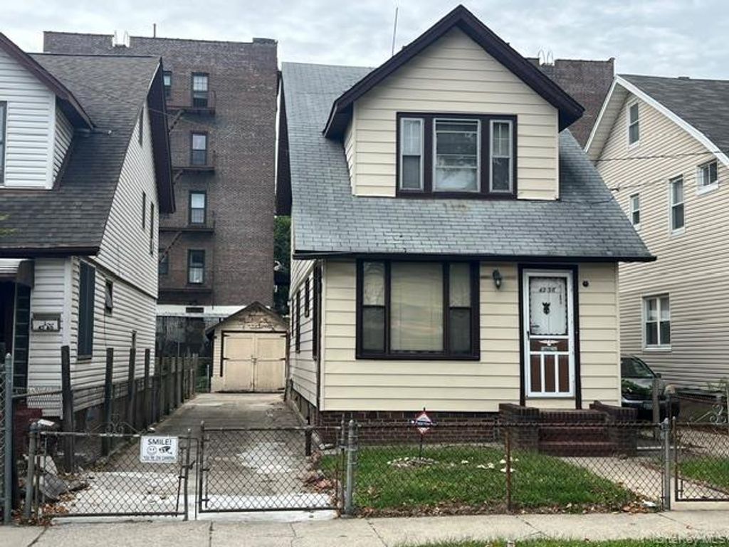 42-36 156th Street, Flushing, NY 11355 — exterior