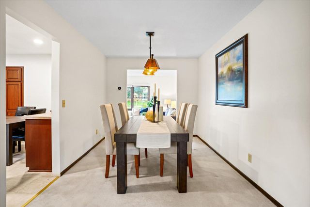 13209 Sheffield Curve, Minnetonka, MN 55305
