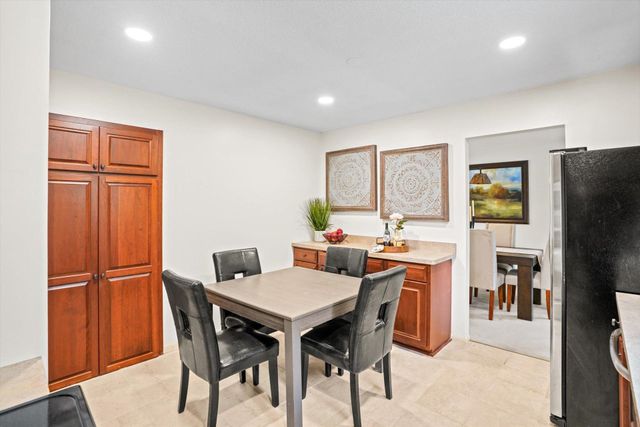 13209 Sheffield Curve, Minnetonka, MN 55305