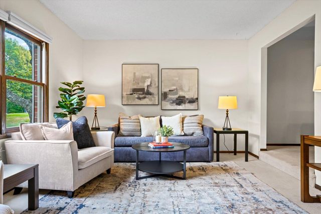 13209 Sheffield Curve, Minnetonka, MN 55305