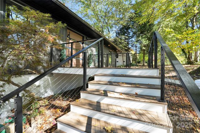 3301 Archdale Drive, Charlotte, NC 28210