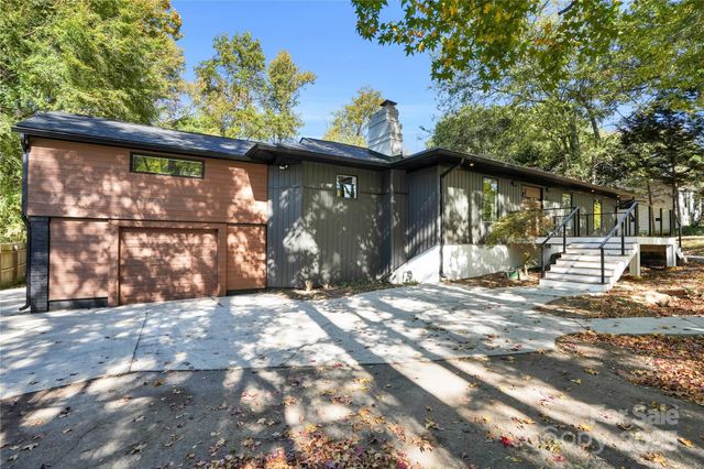 3301 Archdale Drive, Charlotte, NC 28210