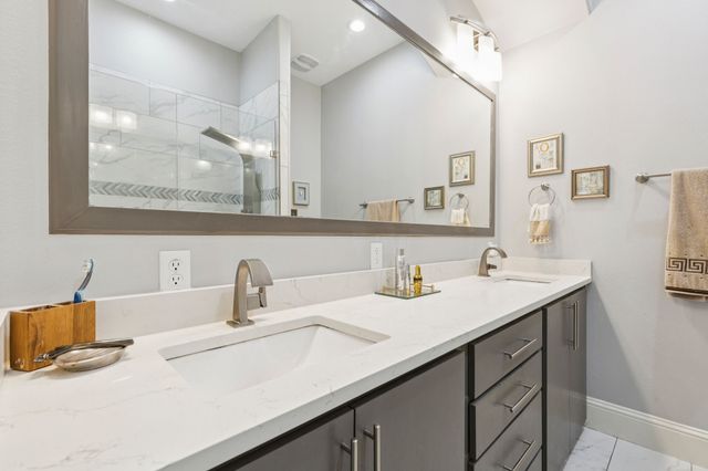 6800 Eastview Drive, Sachse, TX 75048