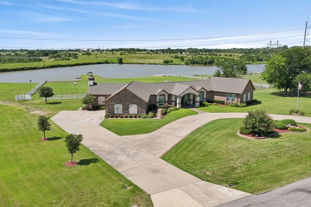 6800 Eastview Drive, Sachse, TX 75048